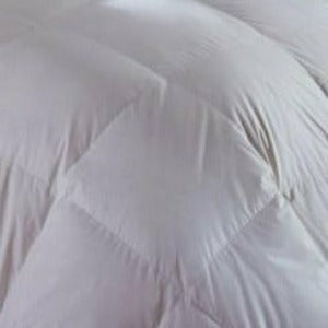 Downright Cascada Peak 600 Fill Down Comforter All Year Weight Swatch Fine Linens