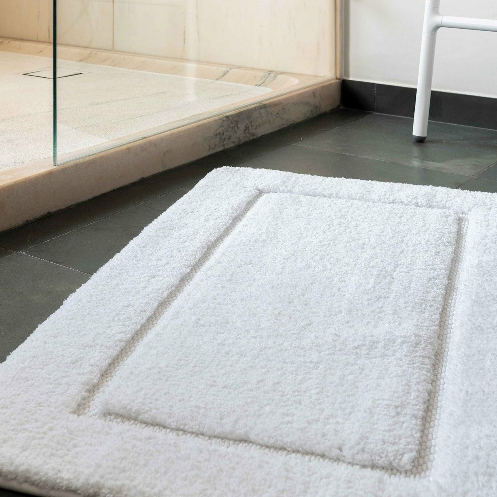 Graccioza Egoist Bath Rugs Lifestyle 3 Fine Linens