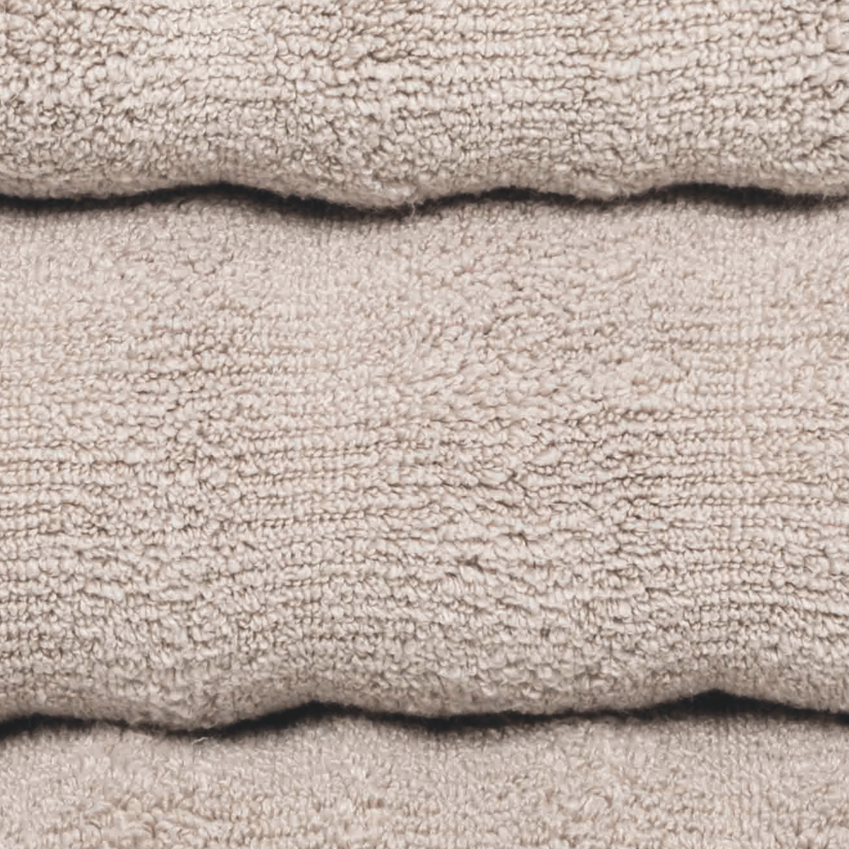 Fabric Closeup of Gracioza Alentejo Bath Towels Color Fog