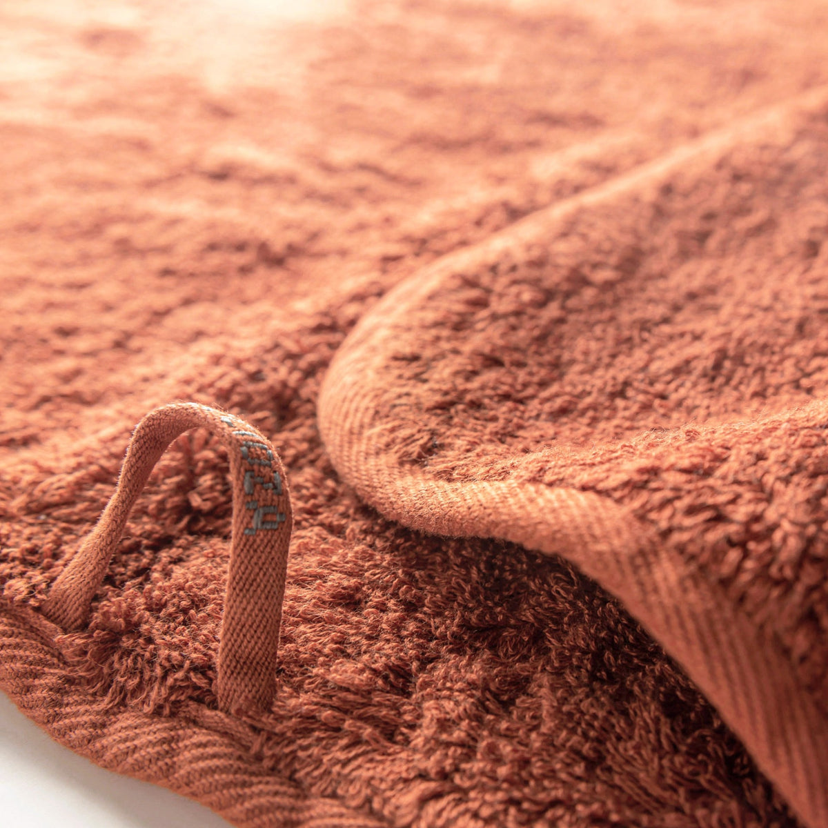 Clear Detail of Graccioza Egoist Bath Towels Terracota Color