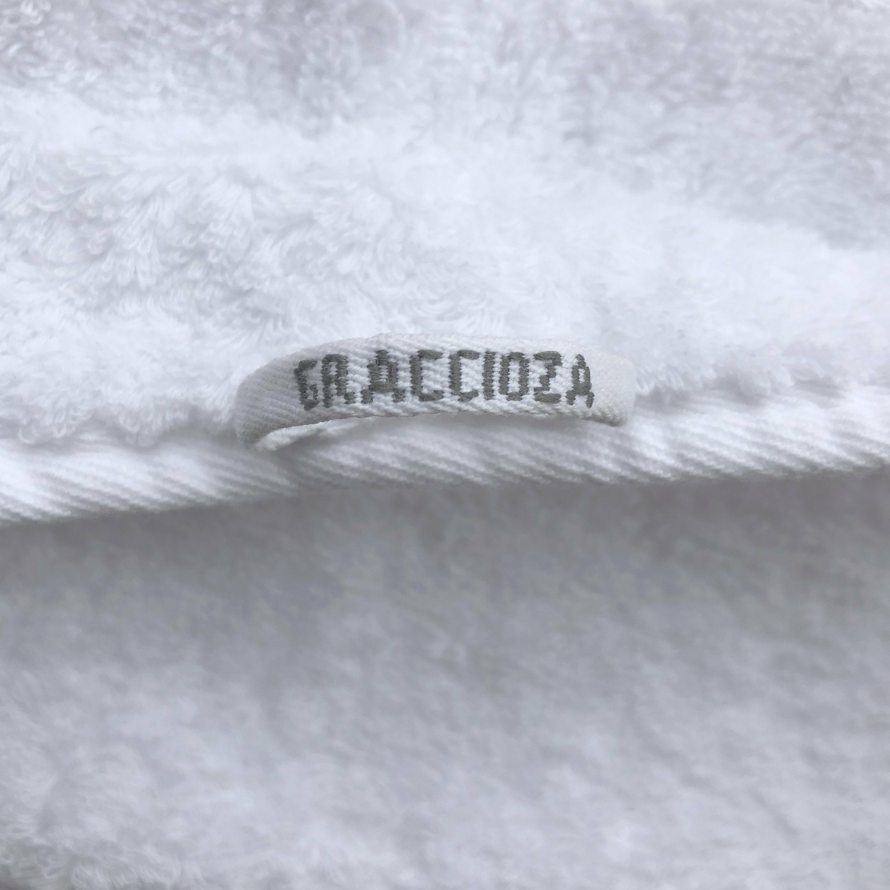 Graccioza Long Double Loop XL Bath Sheet 41 x 72 in Pearl