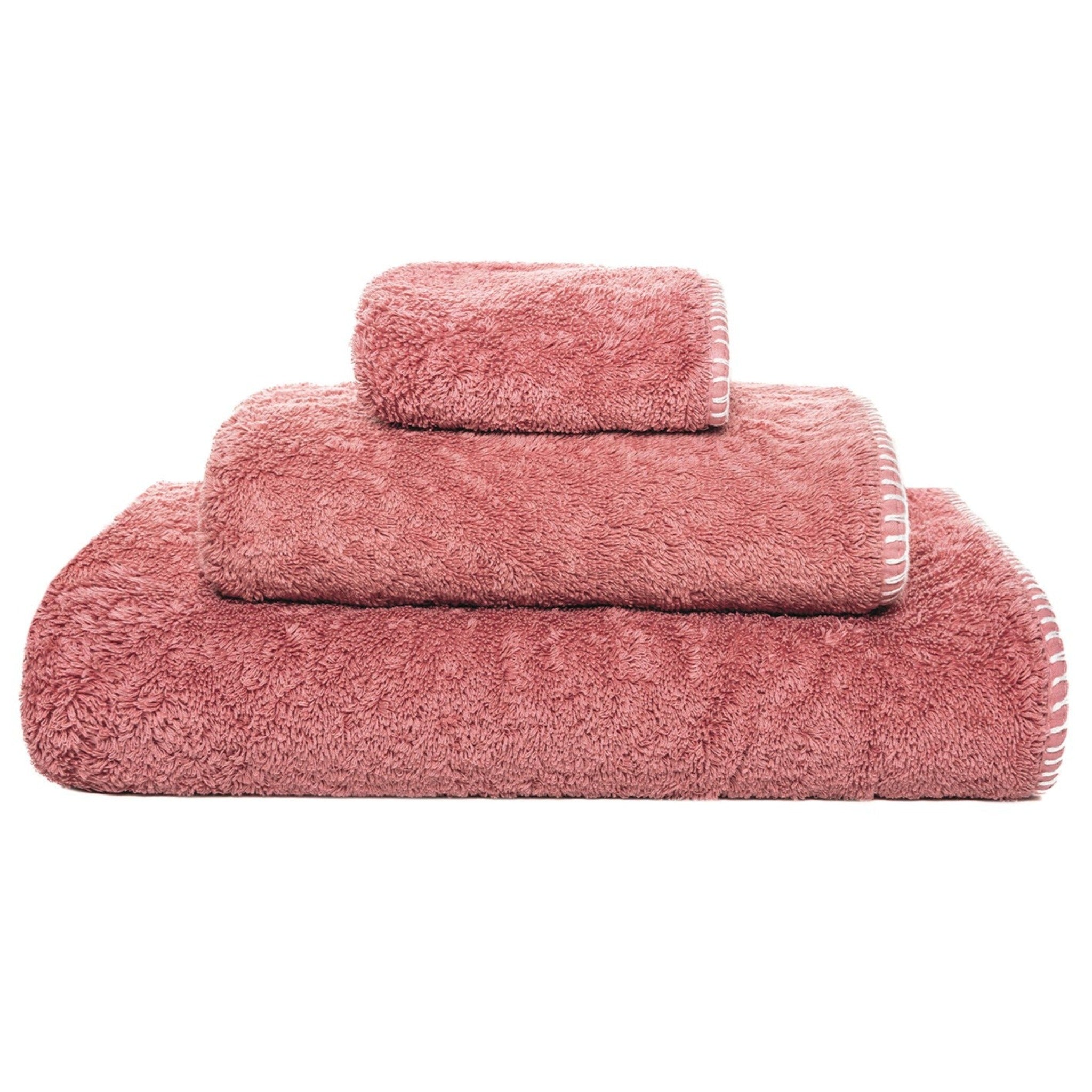 Blush 2025 colored towels