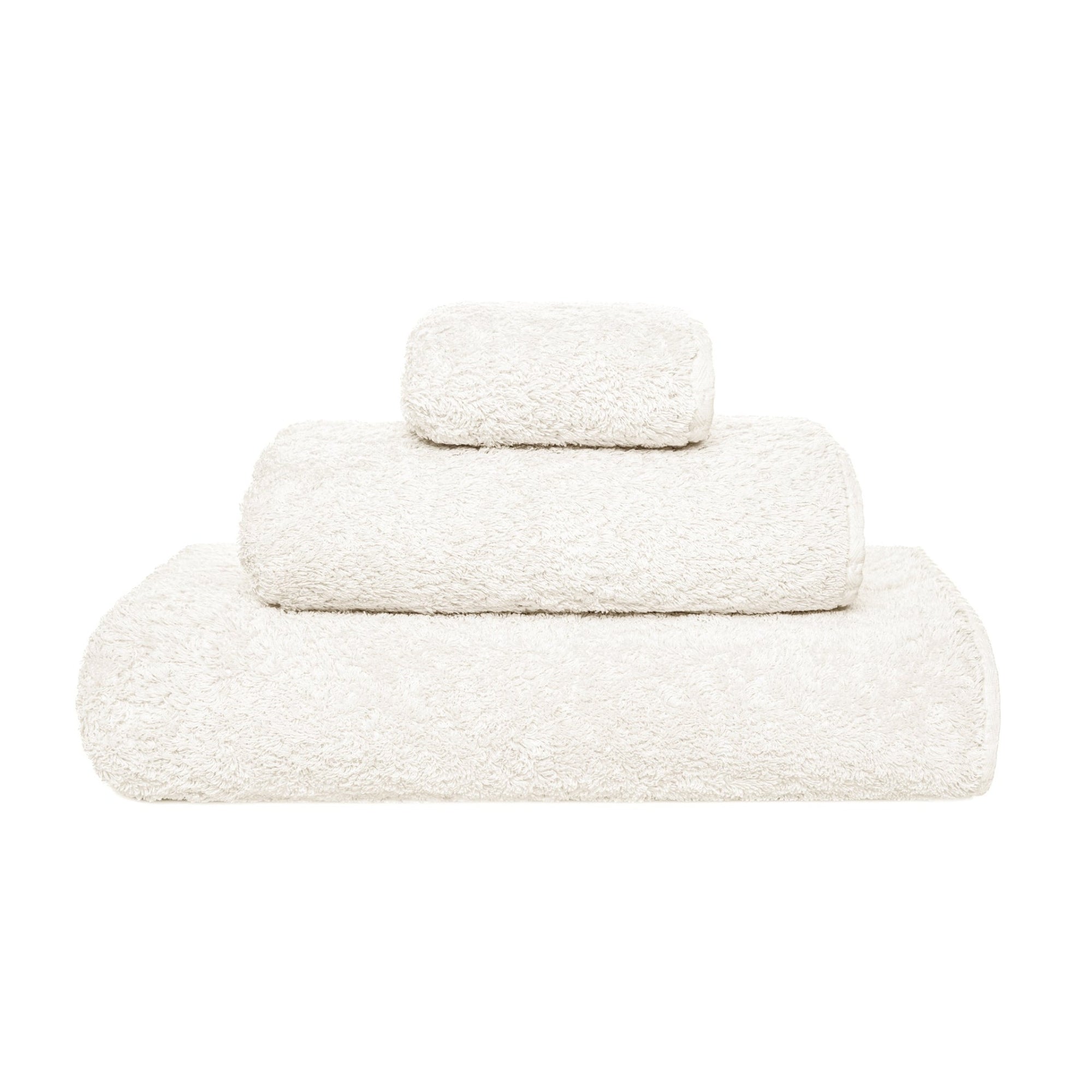 Clear Image of Graccioza Grand Egoist Bath Towels Snow