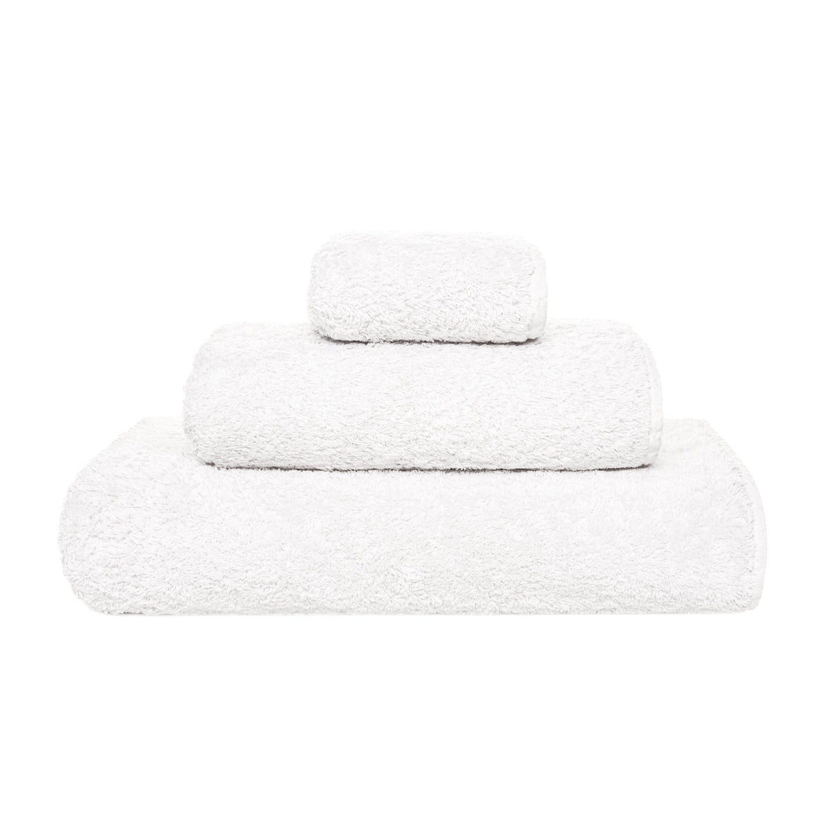 Clear Image of Graccioza Grand Egoist Bath Towels White