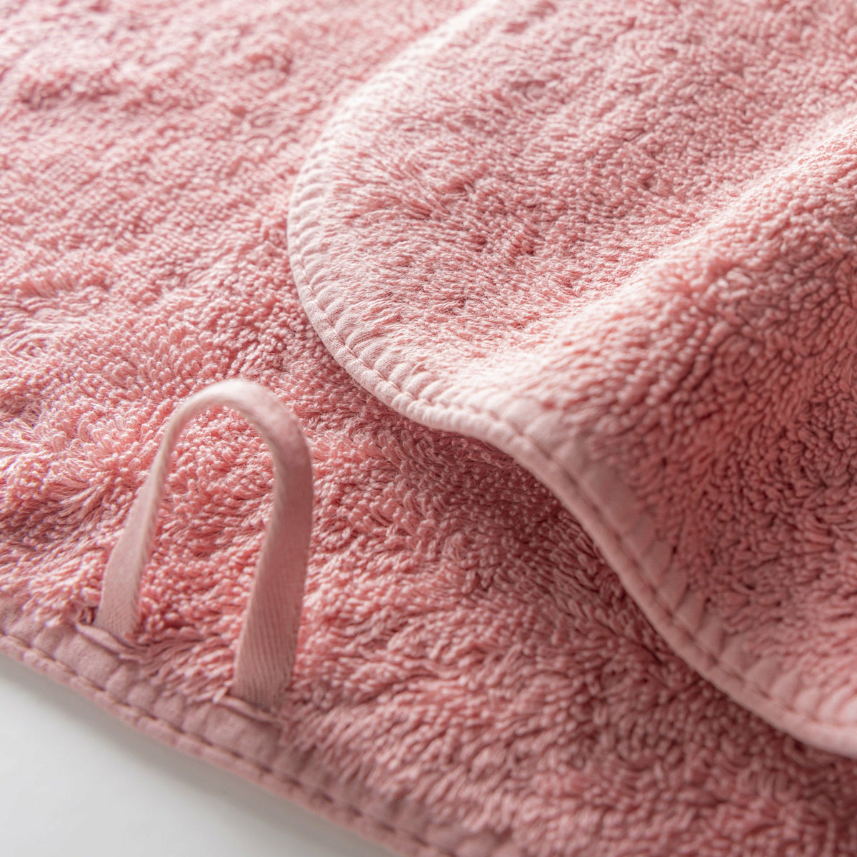 Graccioza Long Double Loop Bath Towels Close Up Blush Fine Linens