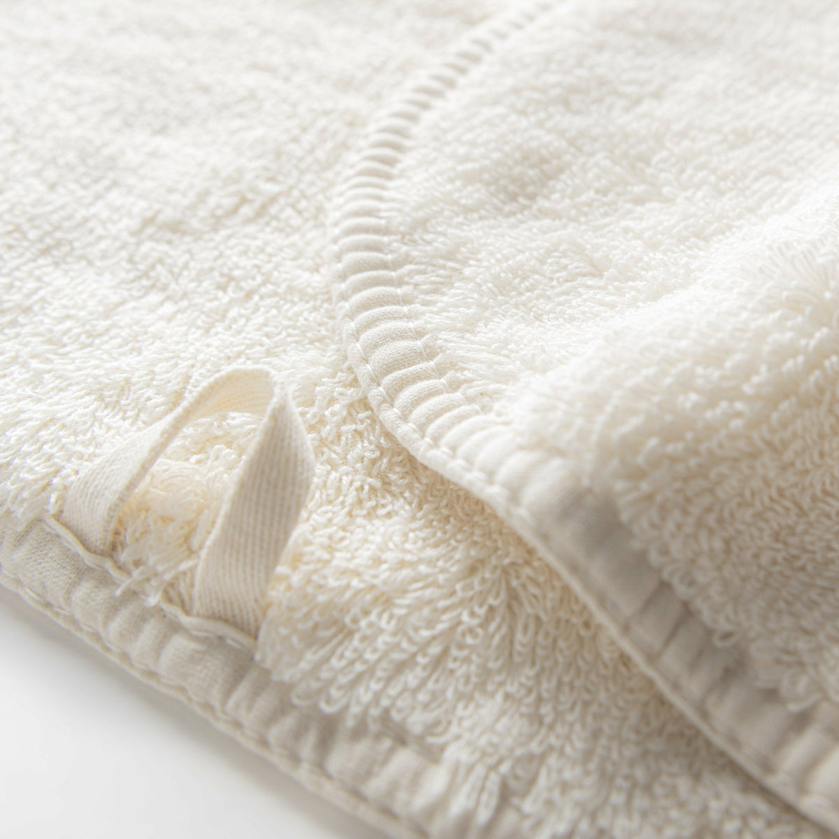 Graccioza Long Double Loop Bath Towels Close Up Natural Fine Linens