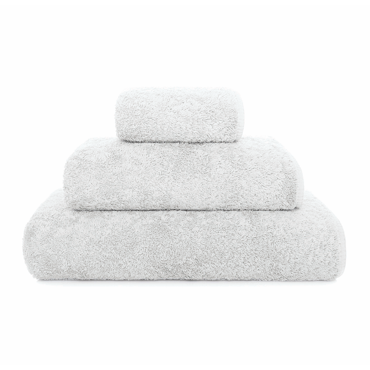 https://flandb.com/cdn/shop/products/Graccioza-Long-Double-Loop-Bath-Towels-Cloud_1200x.png?v=1680855150