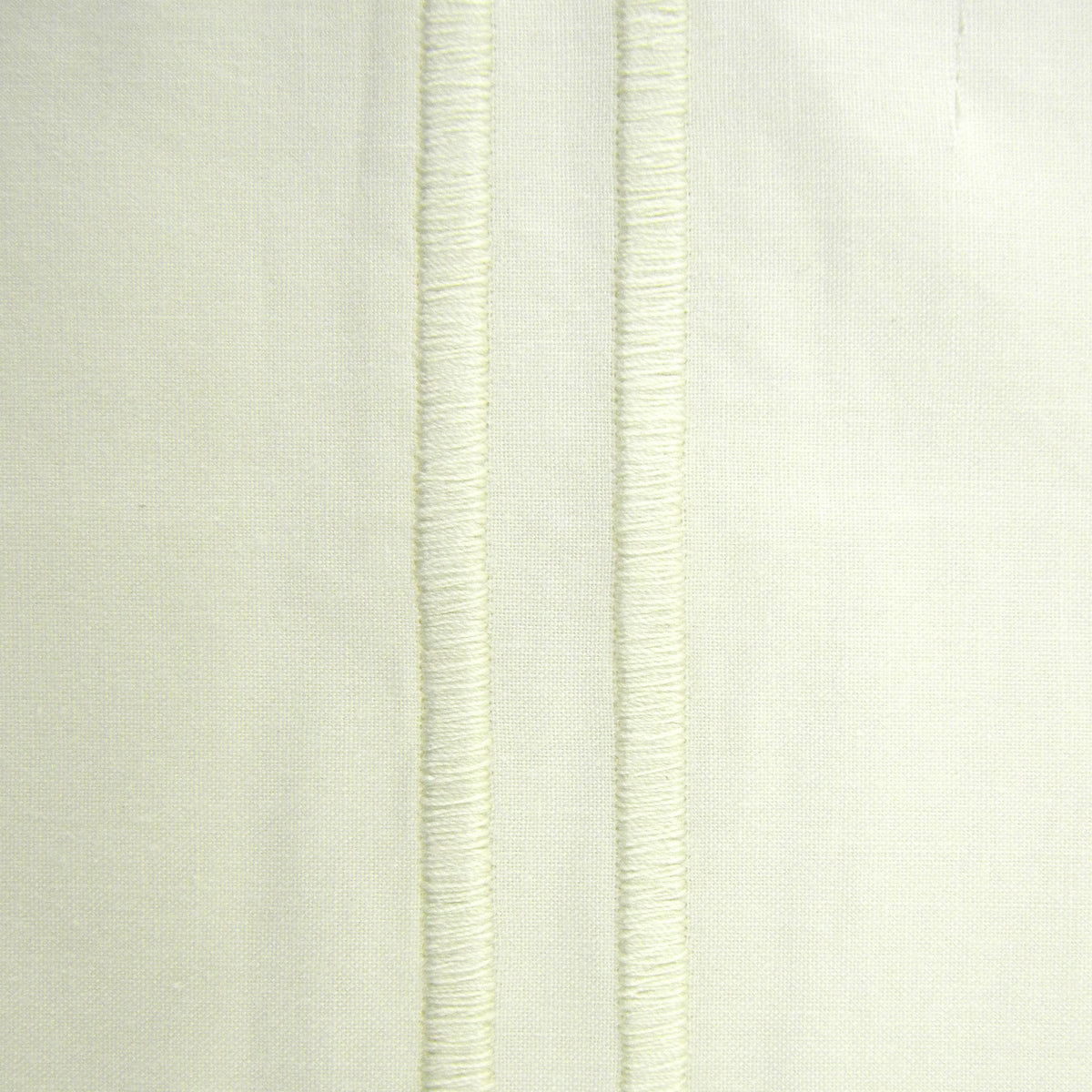 Sferra Grande Hotel Collection Swatch Ivory Fine Linens