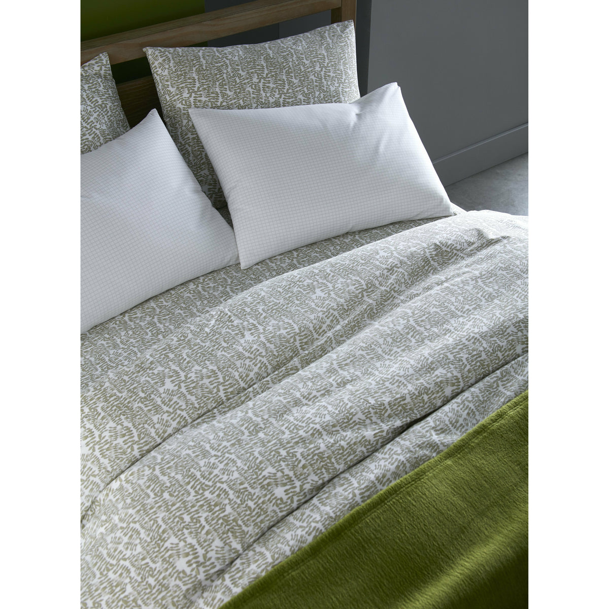Peacock Alley Fern Bedding Lifestyle Olive Fine Linens