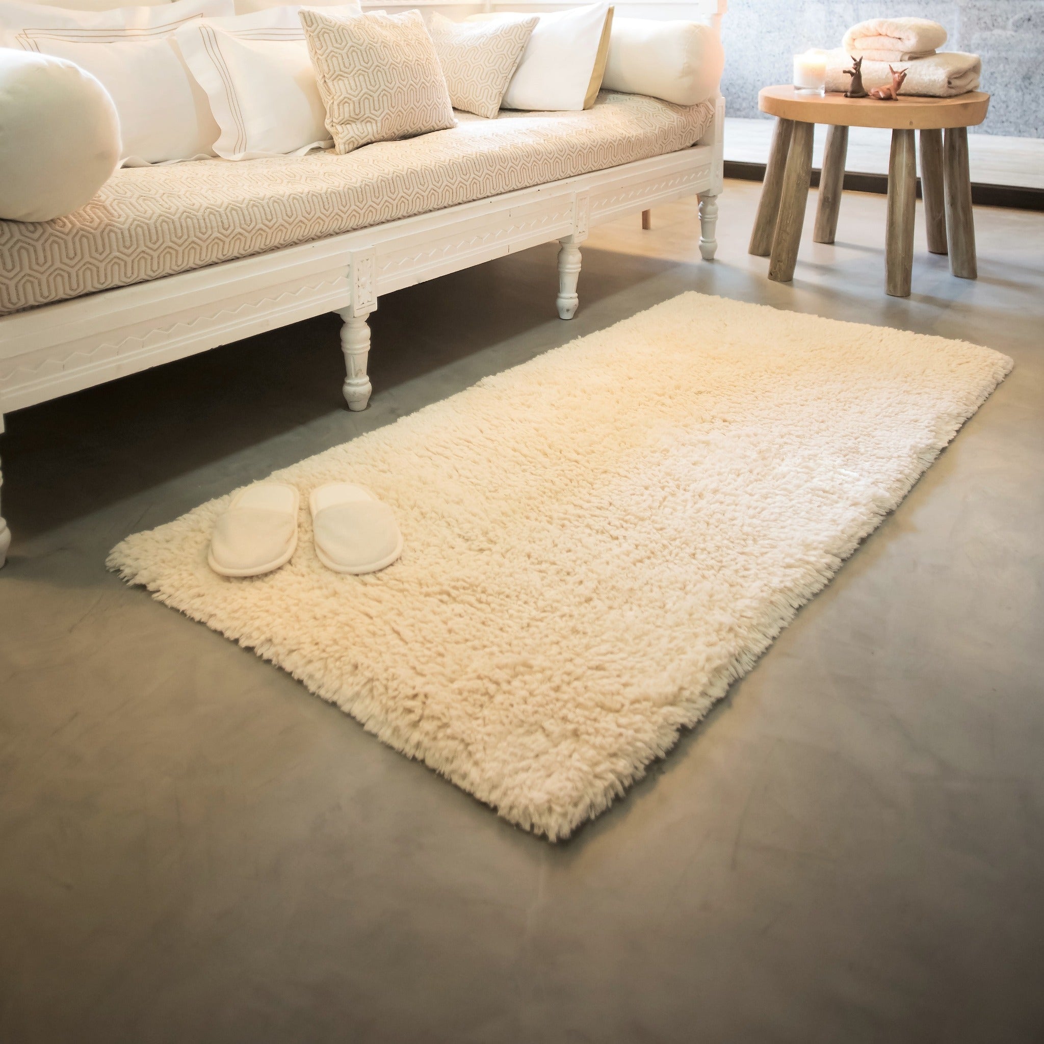 Area Rug Abyss Abyss Habidecor Shag Bath and Area Rugs - Ecru | Fine Linen & Bath ...