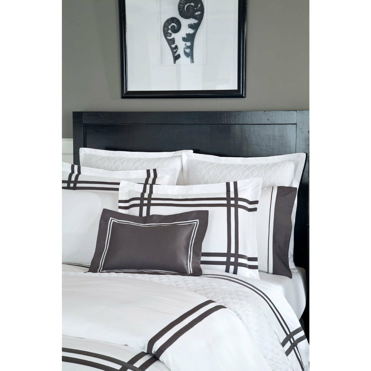 Home Treasures Abbey Quilted Bedding Fine Linens Detail Black