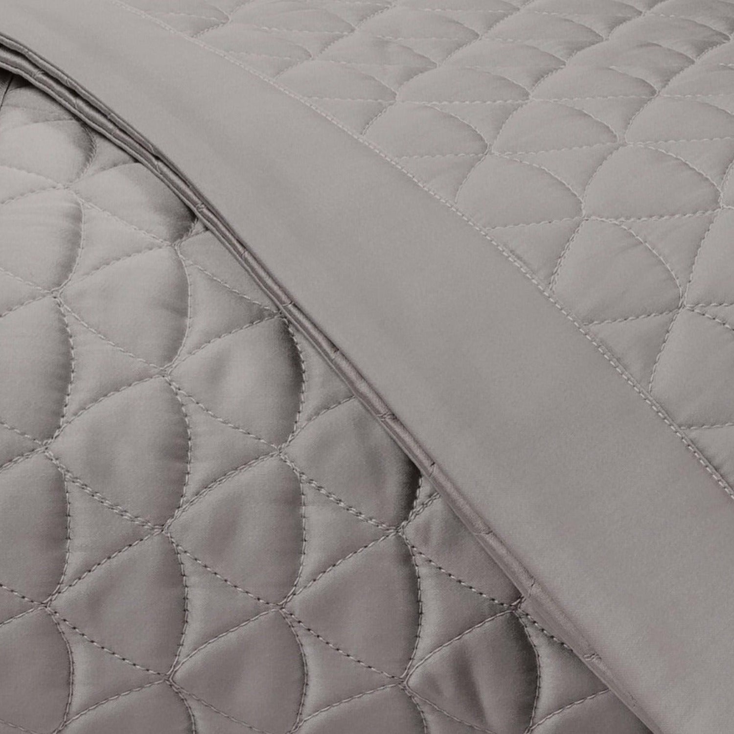 Home Treasures Anastasia Quilted Bedding Fine Linens Chrome