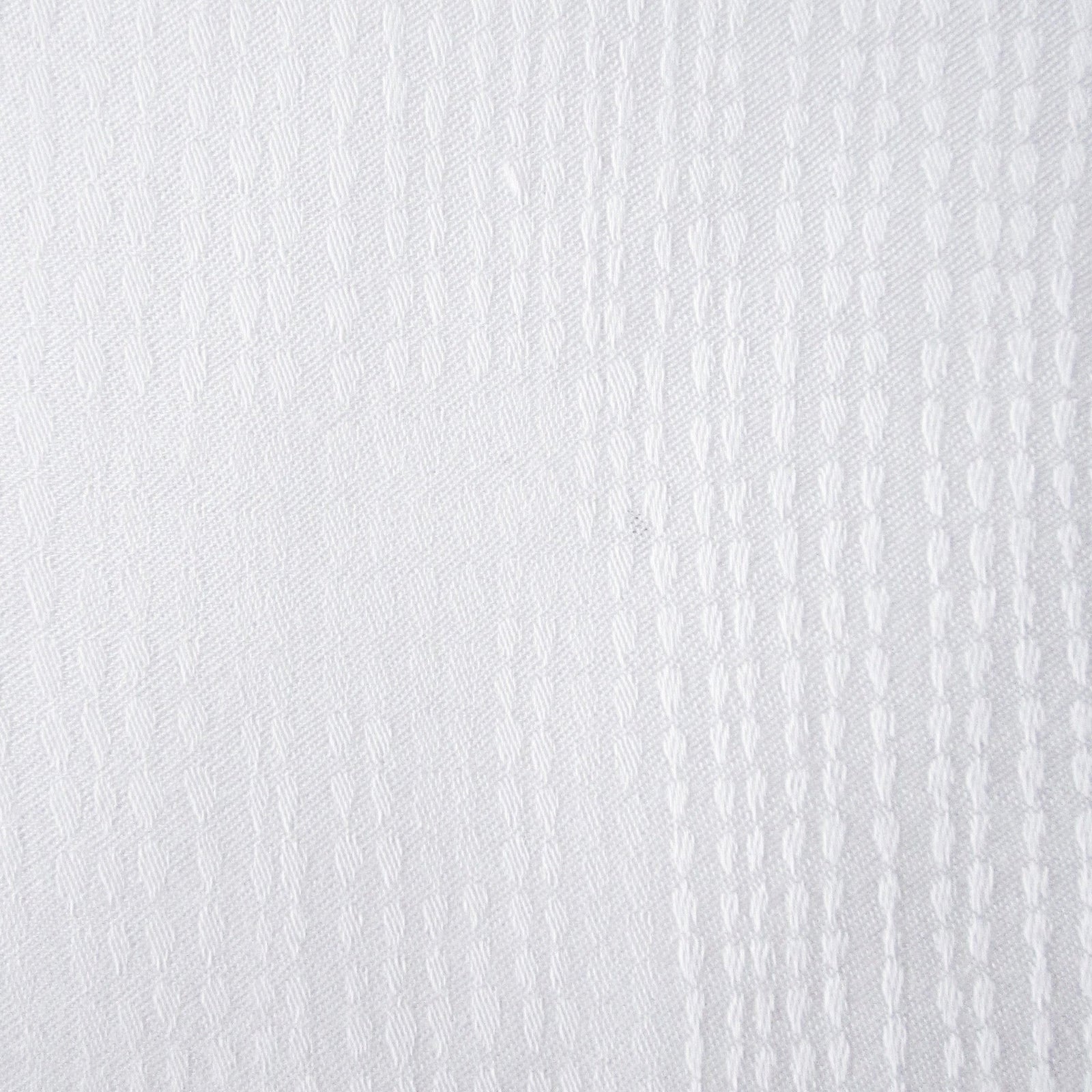 Home Treasures Athens Bedding Lifestyle Dots White Fine Linens