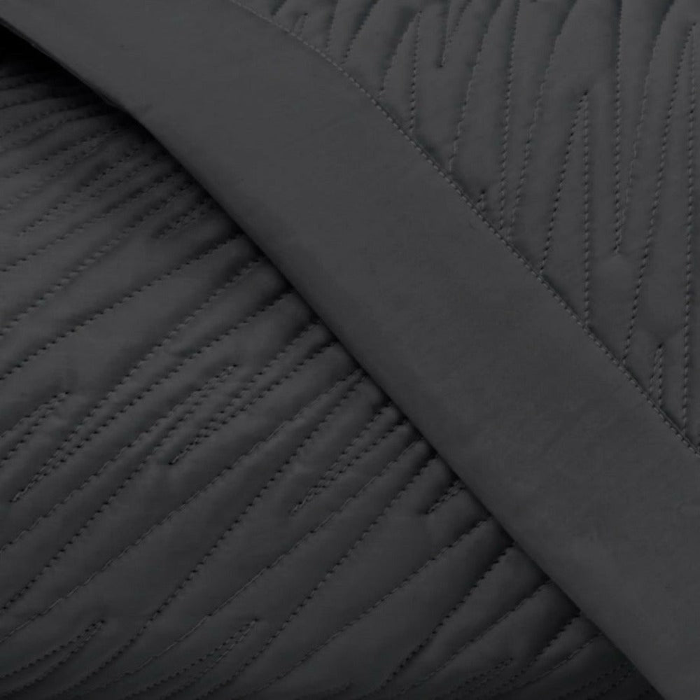 Home Treasures Blaze Quilted Fine Linens Bedding Black