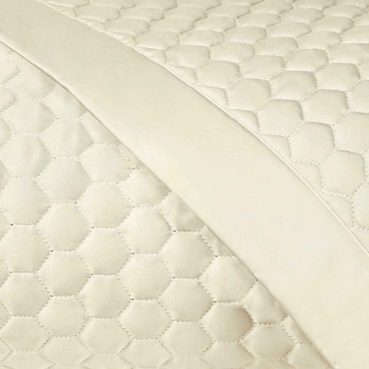 Home Treasures Apiary Quilted Fine Linens Bedding Ivory