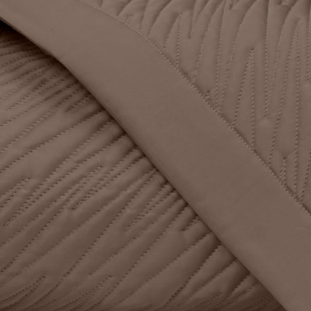 Home Treasures Blaze Quilted Fine Linens Bedding Ricco