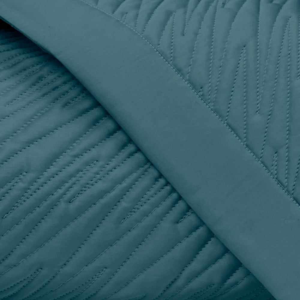 Home Treasures Blaze Quilted Fine Linens Bedding Teal