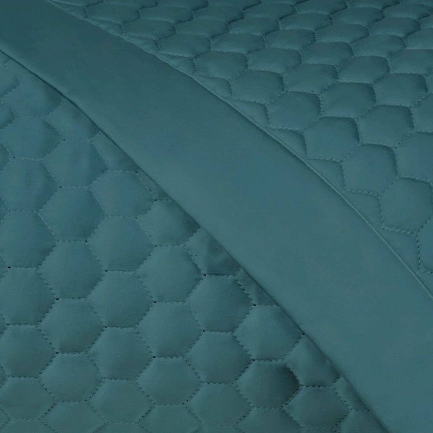 Home Treasures Apiary Quilted Fine Linens Bedding Teal