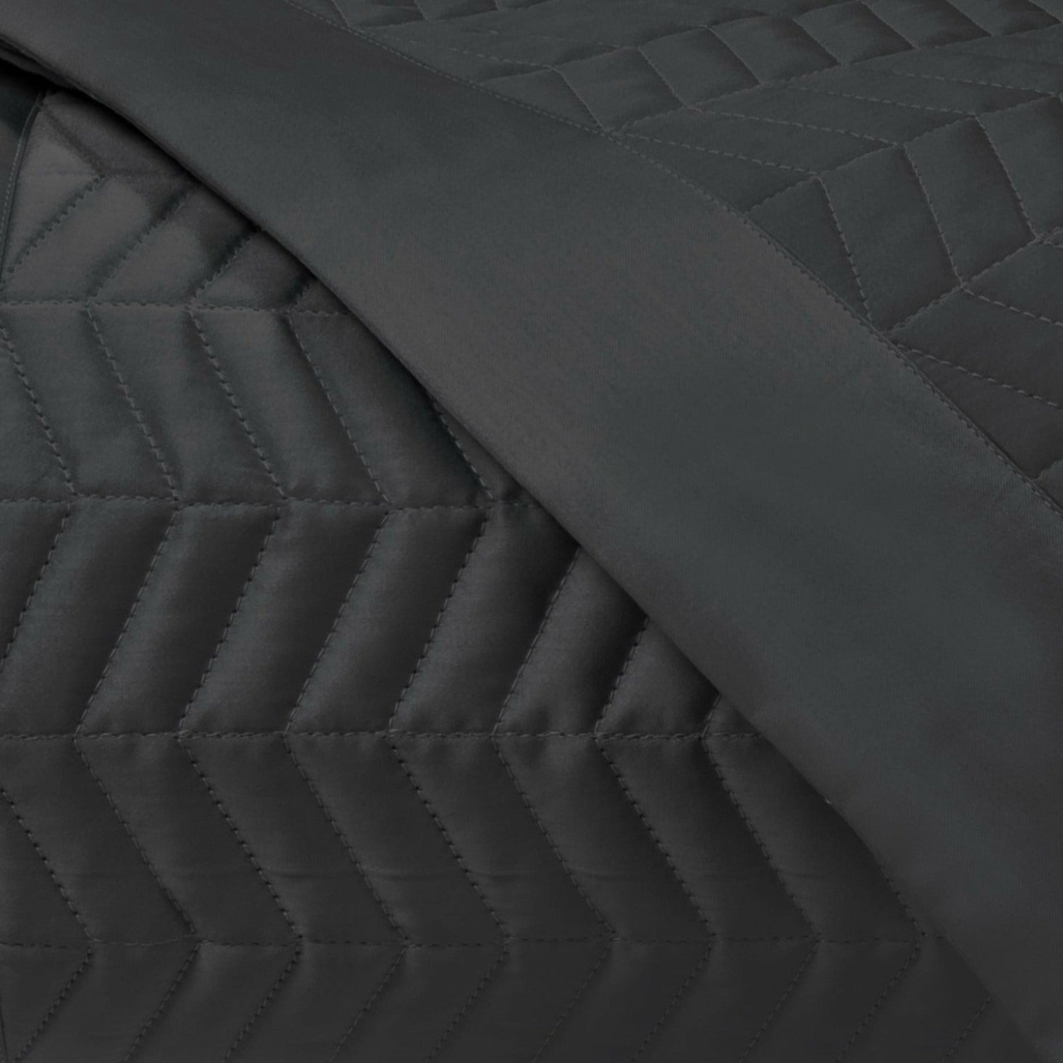 Home Treasures Chester Quilted Bedding Black Fine Linens