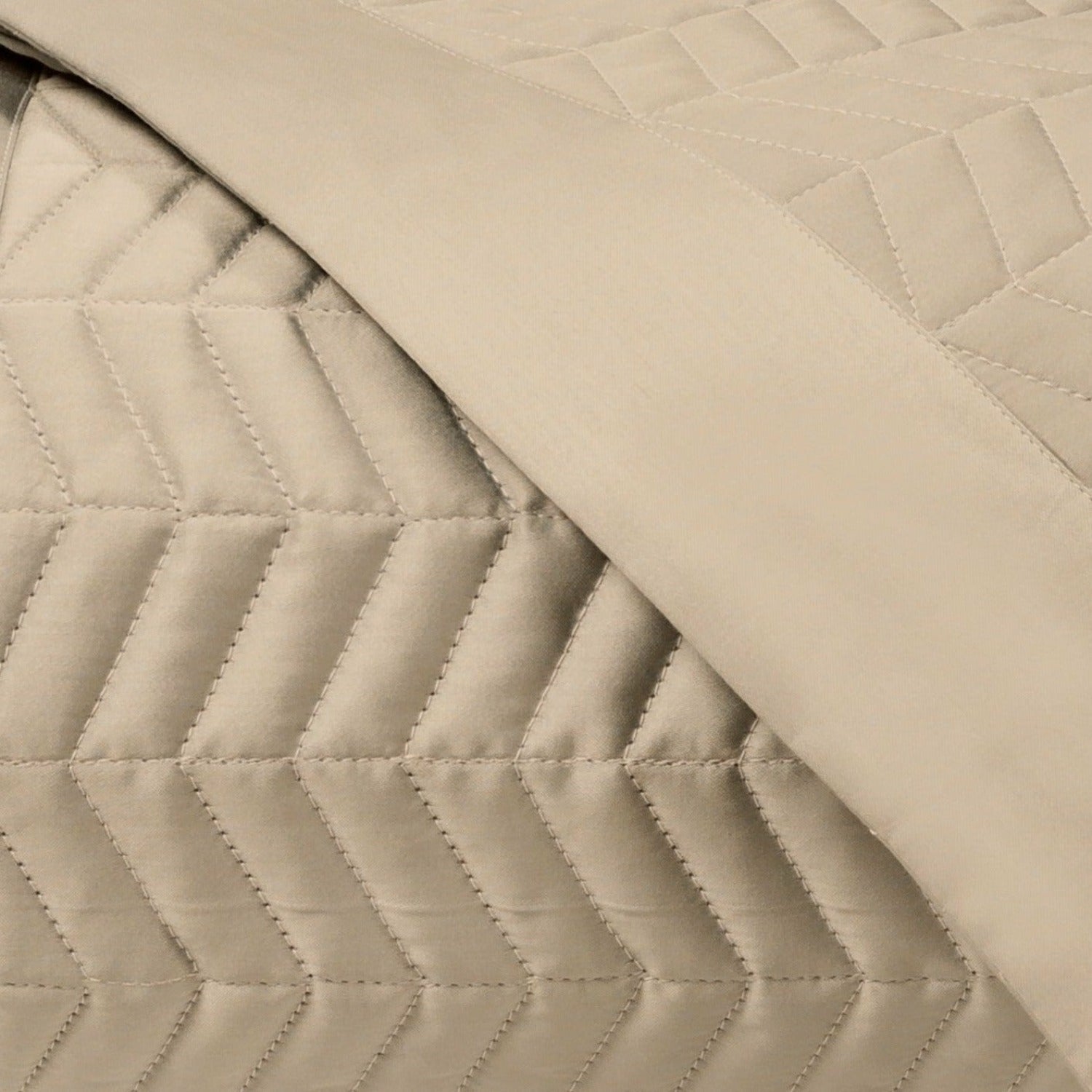 Home Treasures Chester Quilted Bedding Candlelight Fine Linens