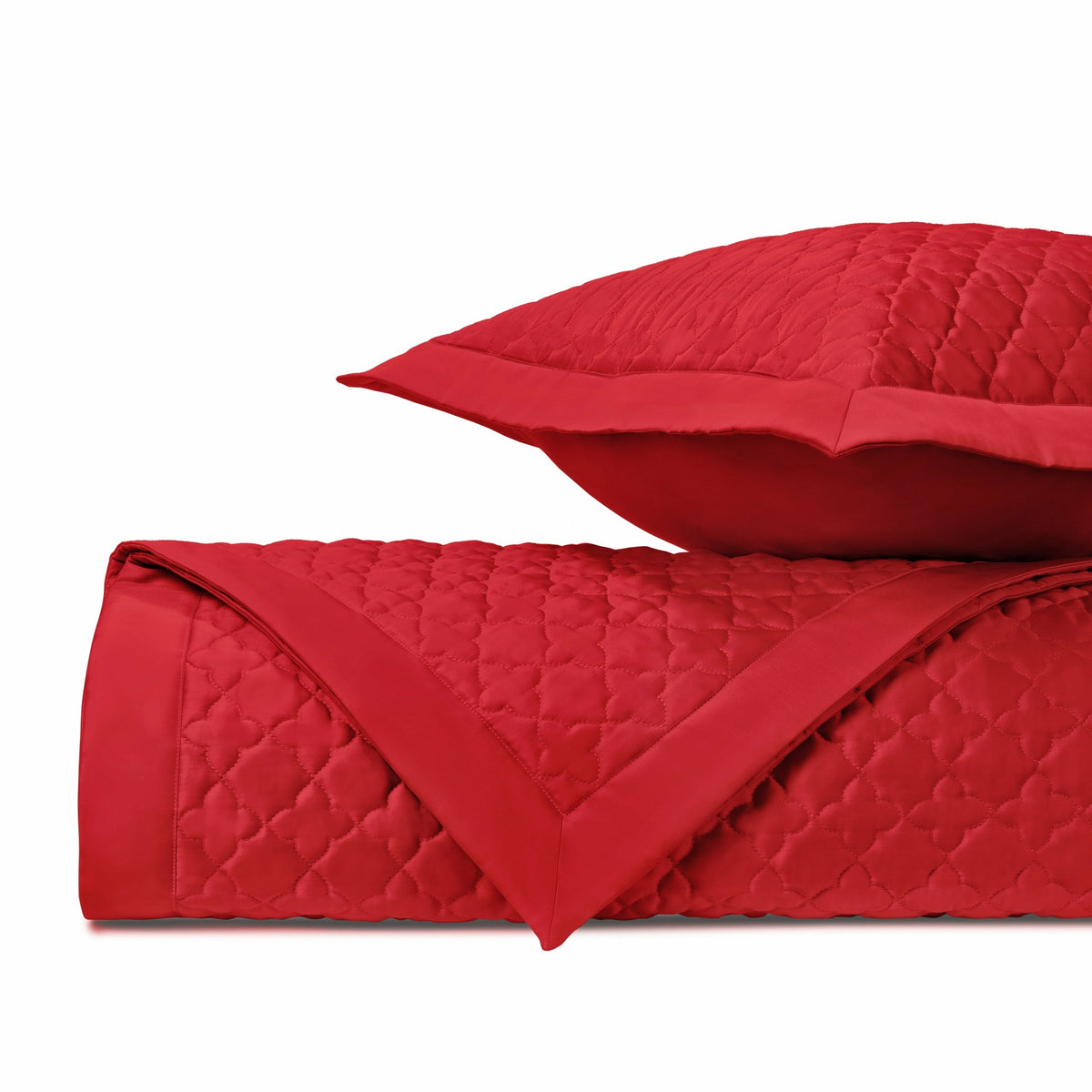 Home Treasures Clover Quilted Bedding Bri Red Fine Linens