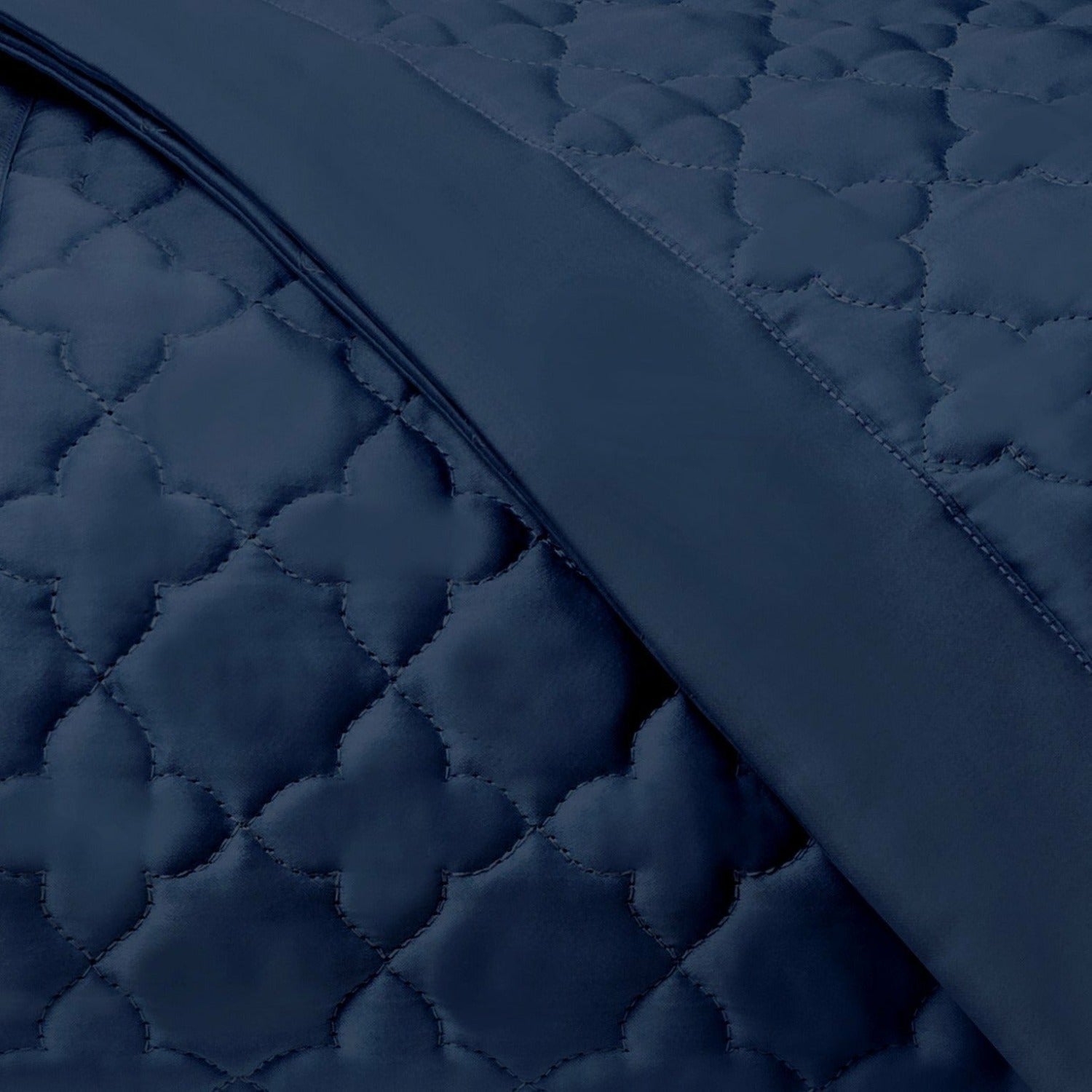 Home Treasures Clover Quilted Bedding Navy Blue Fine Linens