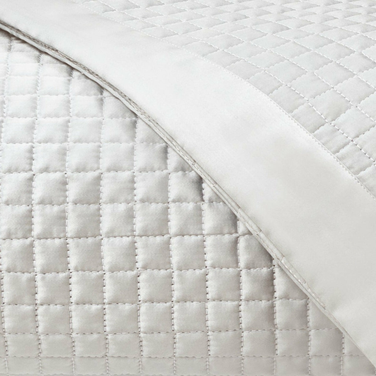 Home Treasures Deluxe Quilted Bedding Swatch Oyster Fine Linens