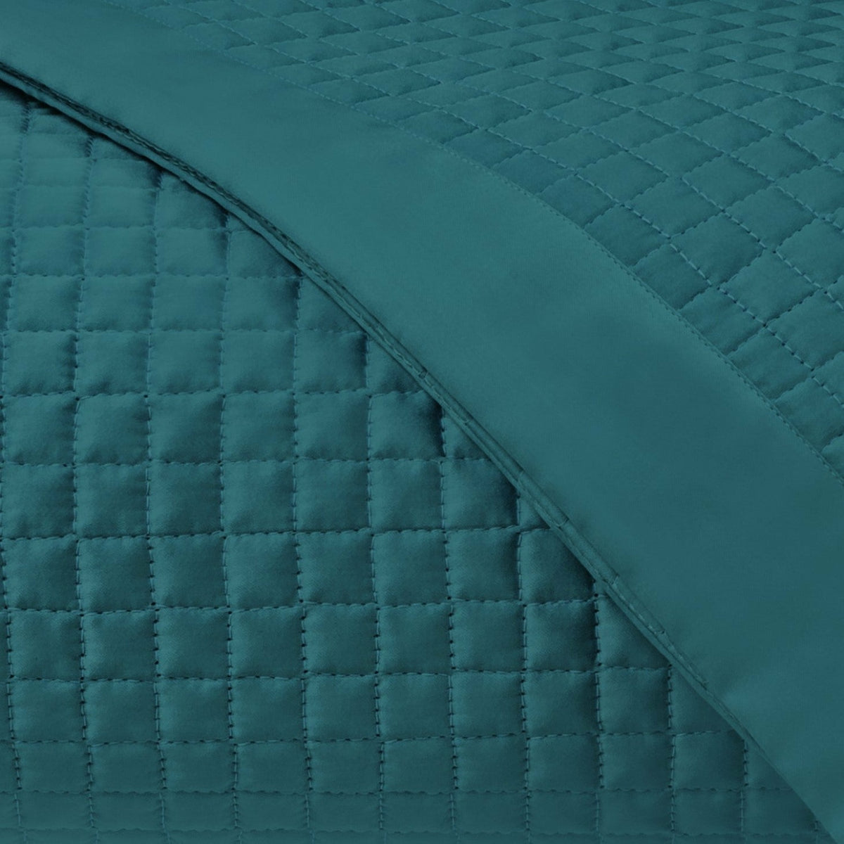Home Treasures Deluxe Quilted Bedding Swatch Teal Fine Linens