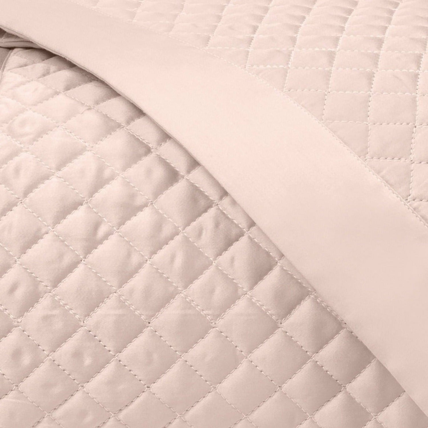 Home Treasures Diamond Pattern Quilted Bedding Light Pink Fine Linens