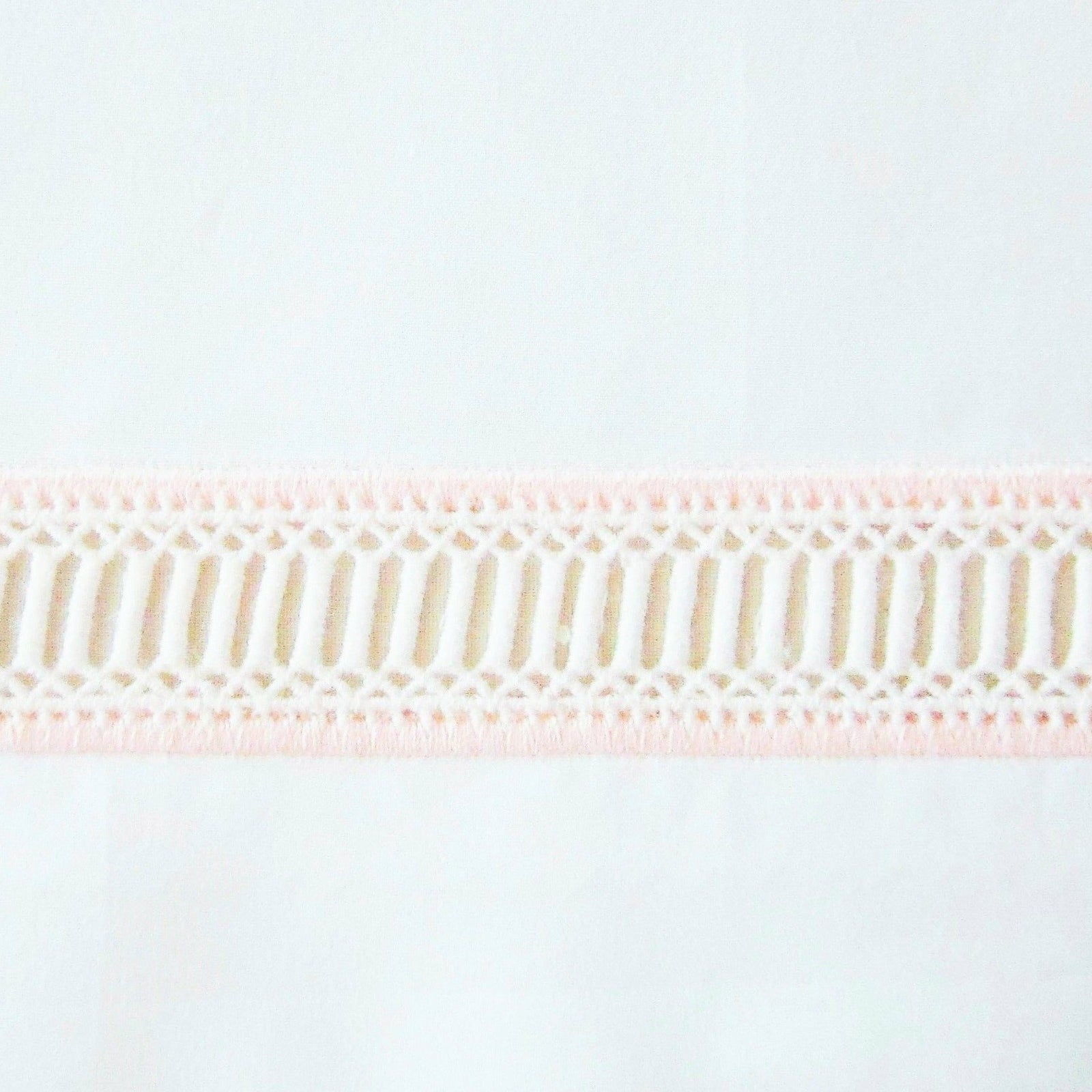 Home Treasures Doric Table Linens Pink Fine Linens