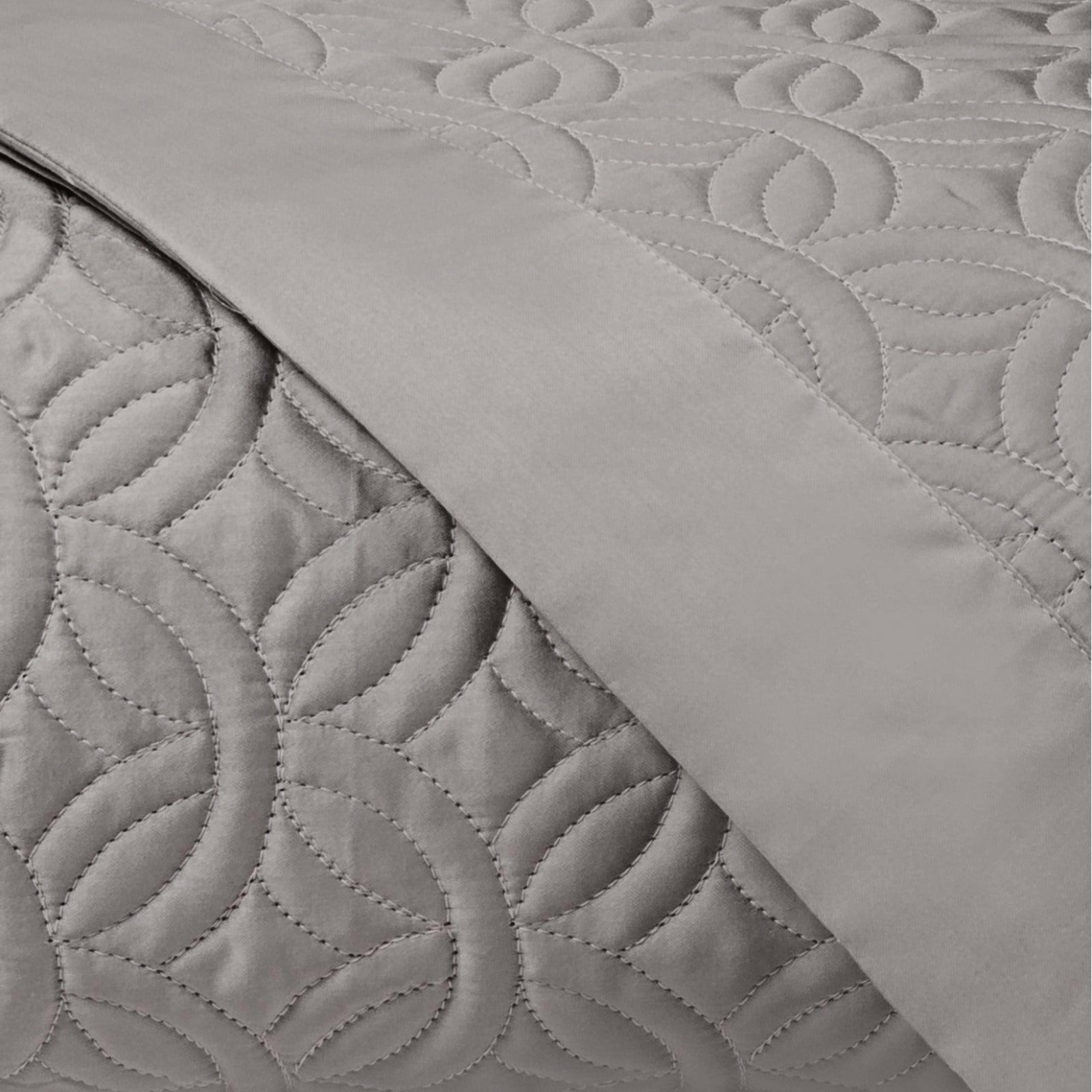 Home Treasures Duomo Quilted Bedding Chrome Fine Linens