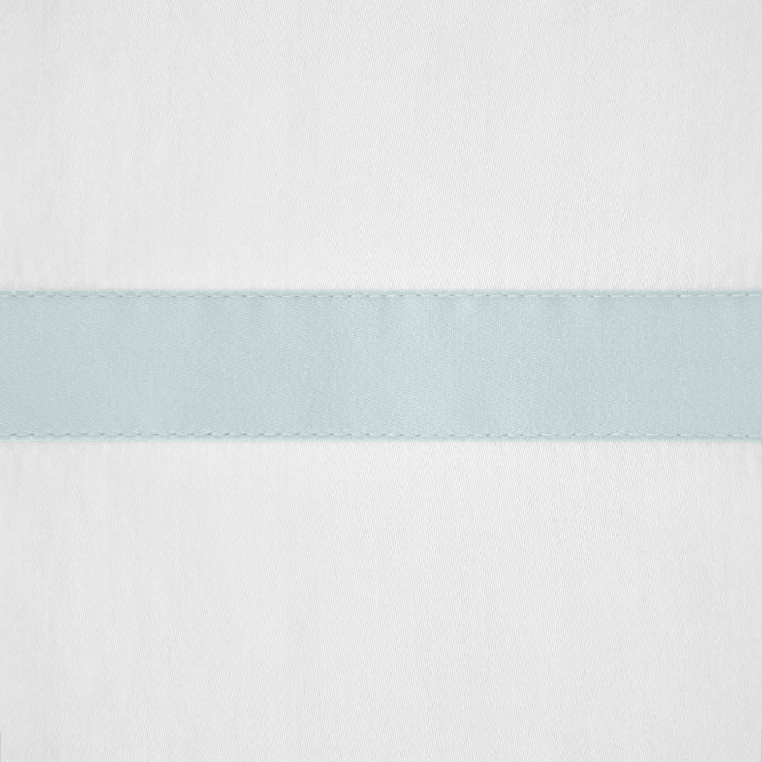 Home Treasures Fino Bedding Main White/Sion Blue Fine Linens
