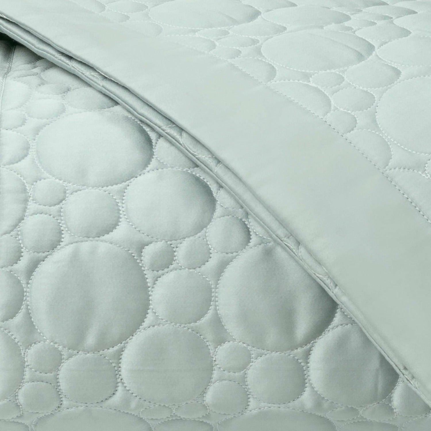 Home Treasures Globe Quilted Bedding Eucalipto Fine Linens