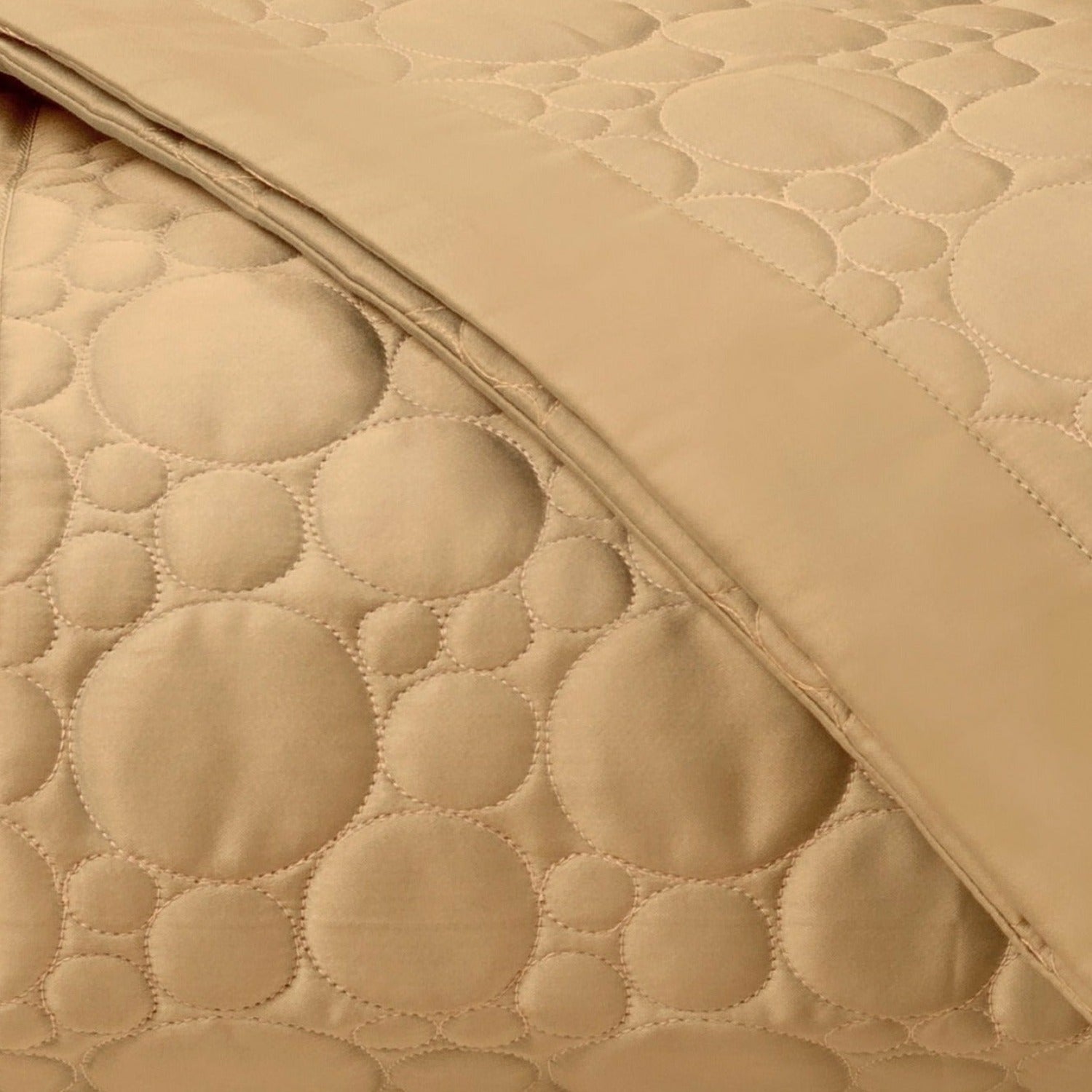 Home Treasures Globe Quilted Bedding Gold Fine Linens