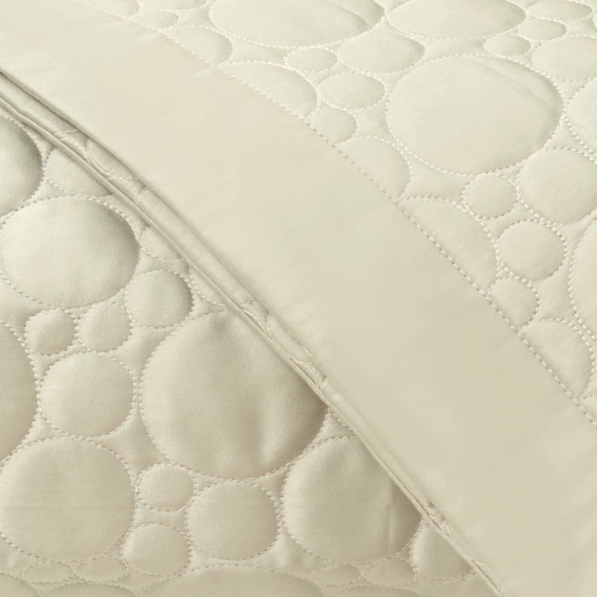Home Treasures Globe Quilted Bedding Swatch Ivory Fine Linens