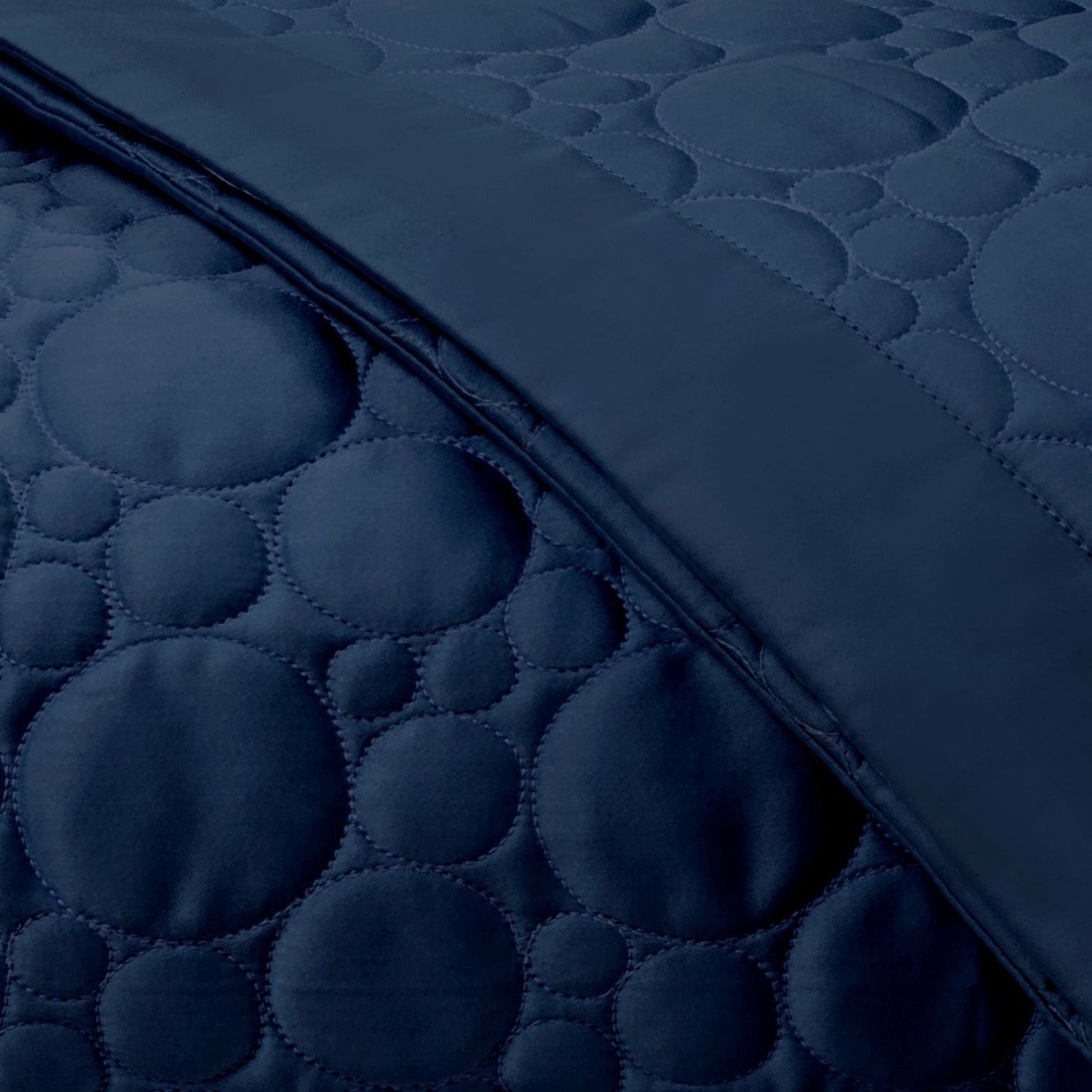 Home Treasures Globe Quilted Bedding Navy Blue Fine Linens