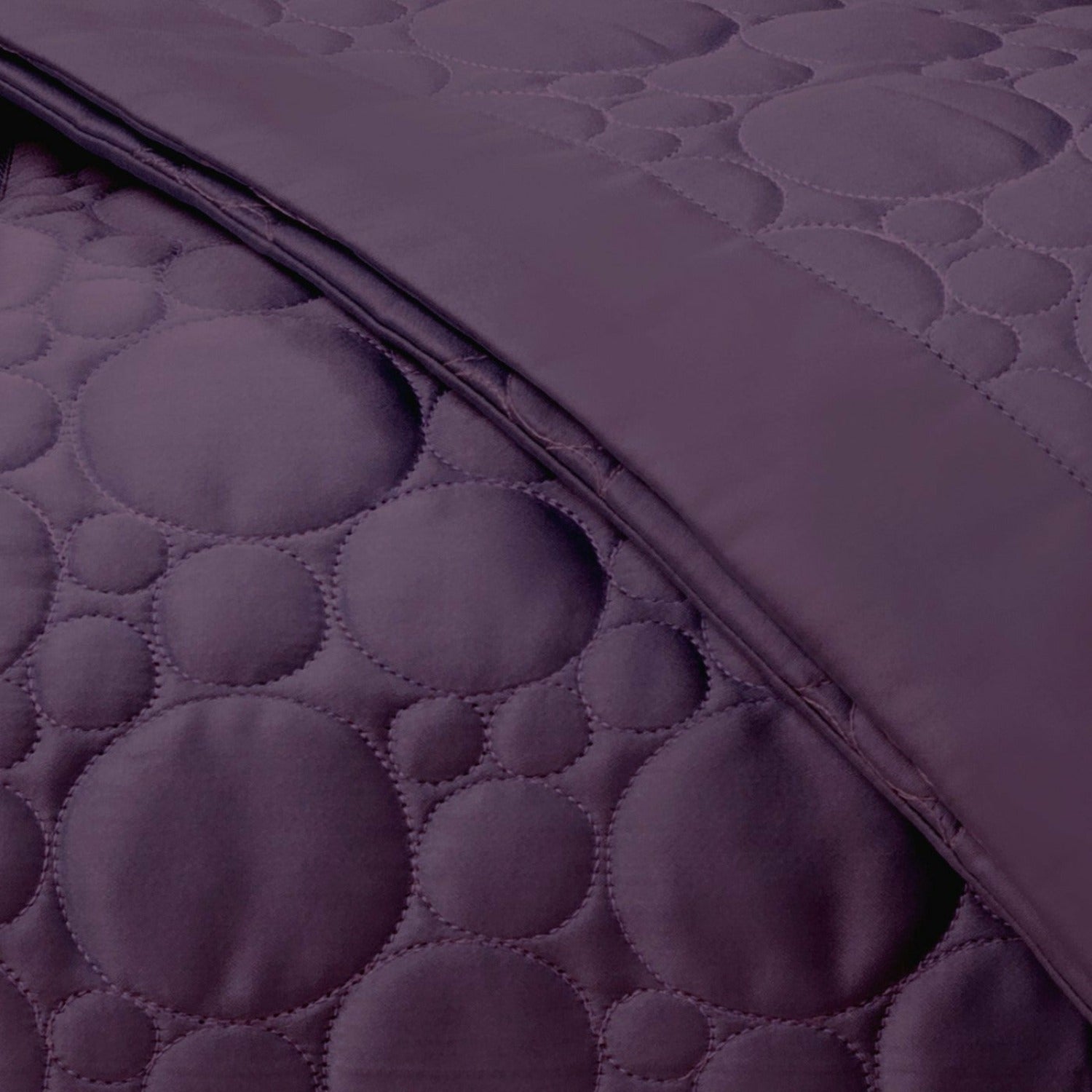 Home Treasures Globe Quilted Bedding Purple Fine Linens