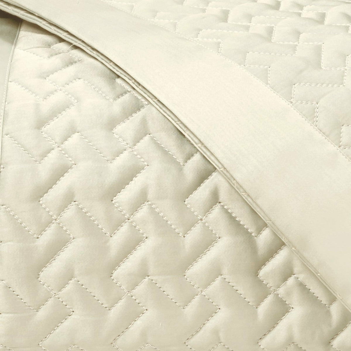 Home Treasures Houndstooth Quilted Bedding Swatch Ivory Fine Linens