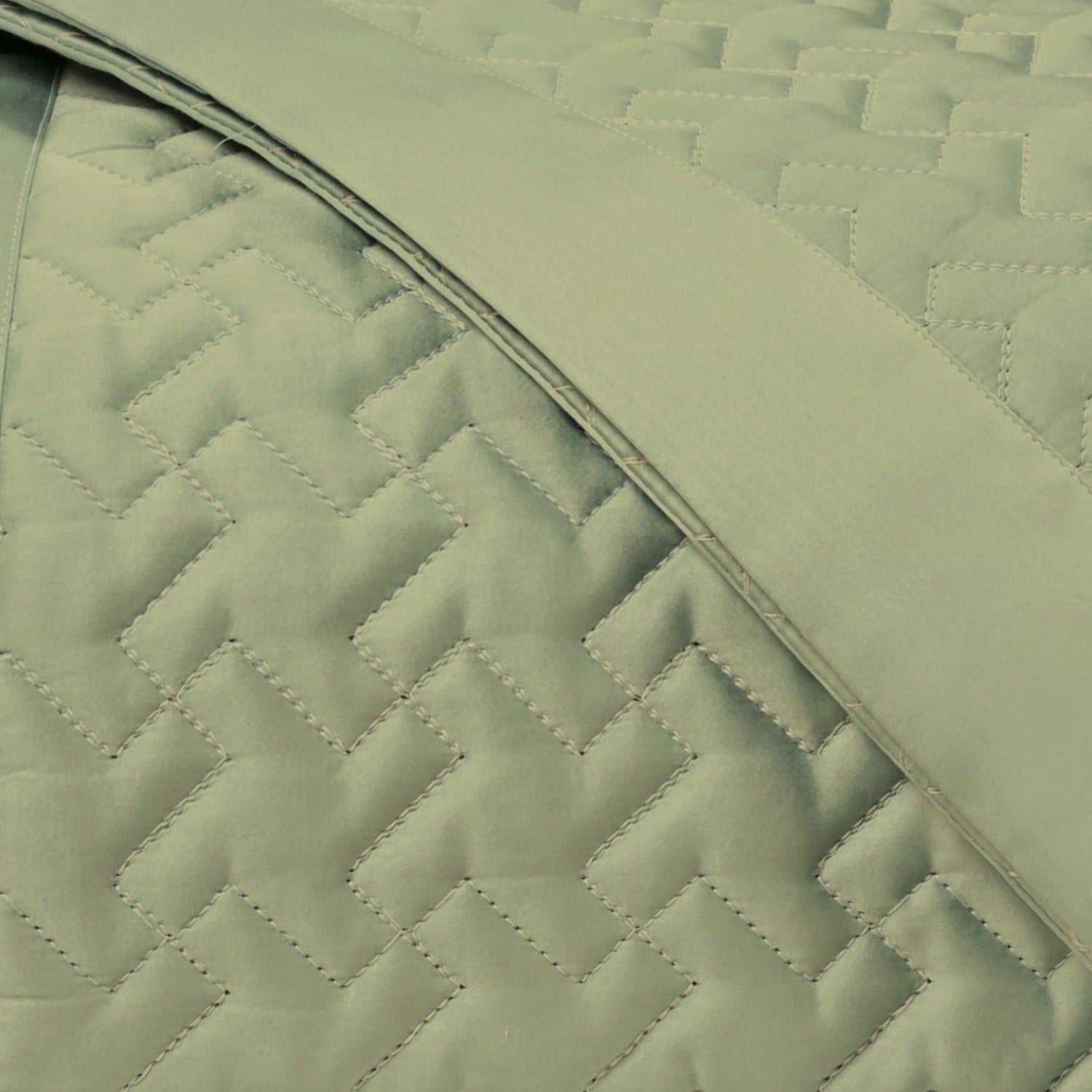 Home Treasures Houndstooth Quilted Bedding Piana Fine Linens