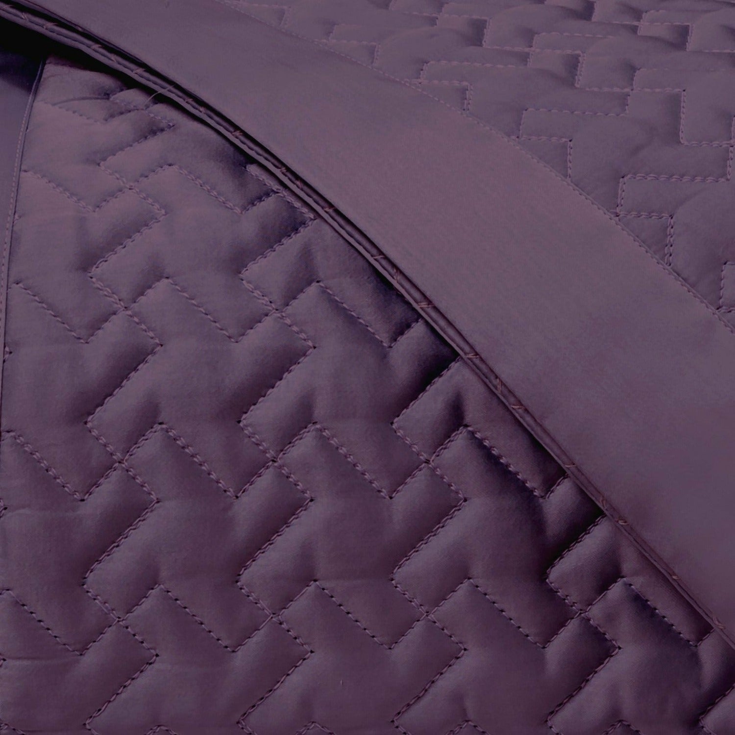 Home Treasures Houndstooth Quilted Bedding Purple Fine Linens