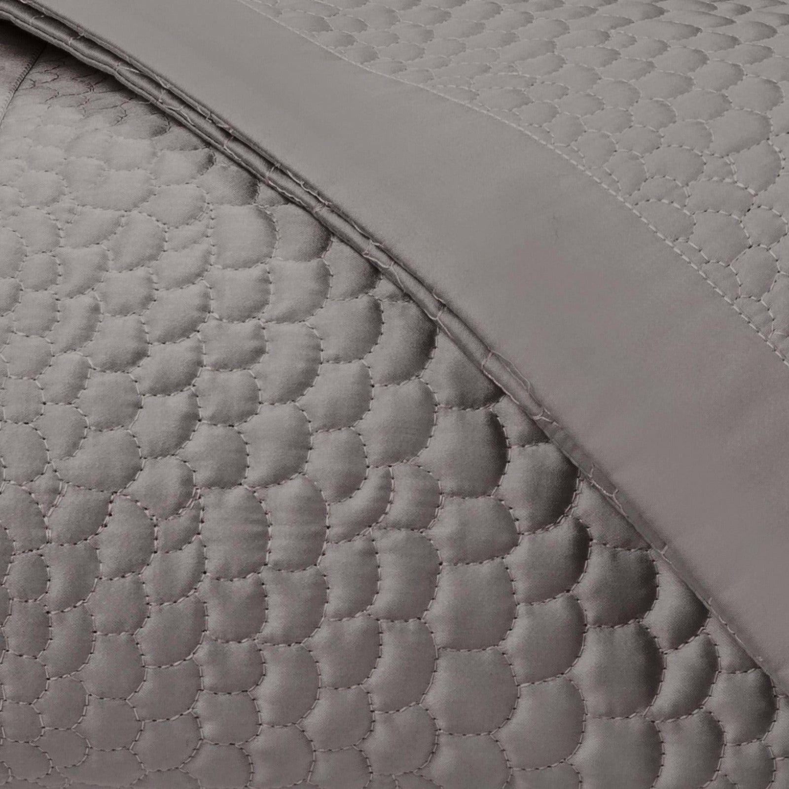 Home Treasures Komodo Quilted Bedding Chrome Fine Linens