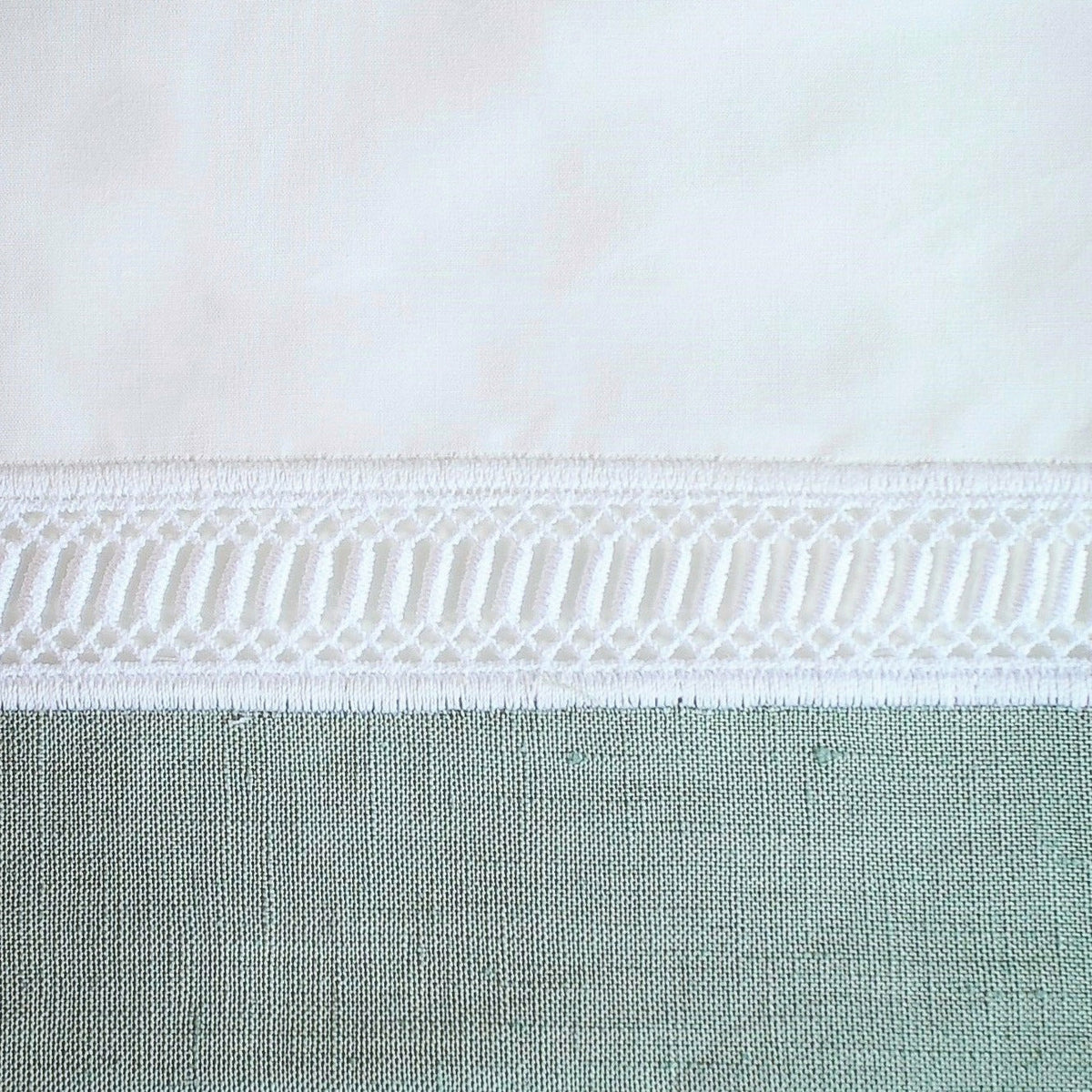 Home Treasures Linea Table Linens Swatch White/Irish Winter Green Fine Linens