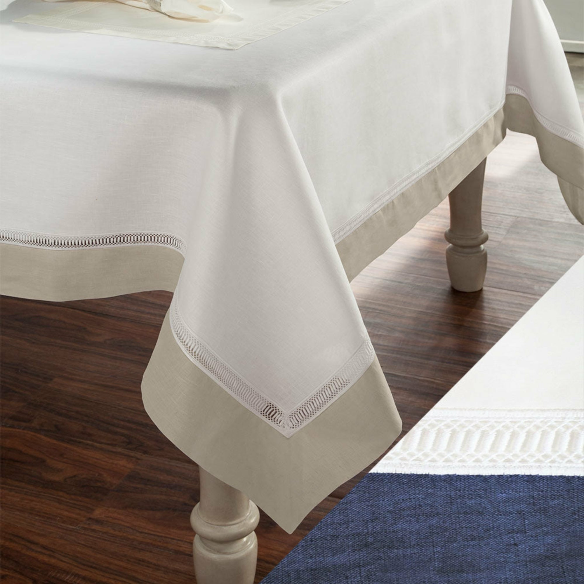 Home Treasures Linea Table Linens White/Navy Blue Fine Linens