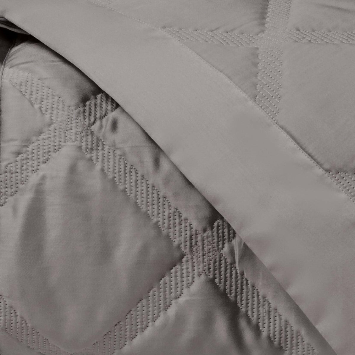 Home Treasures Luciana Quilted Bedding Swatch Chrome Fine Linens