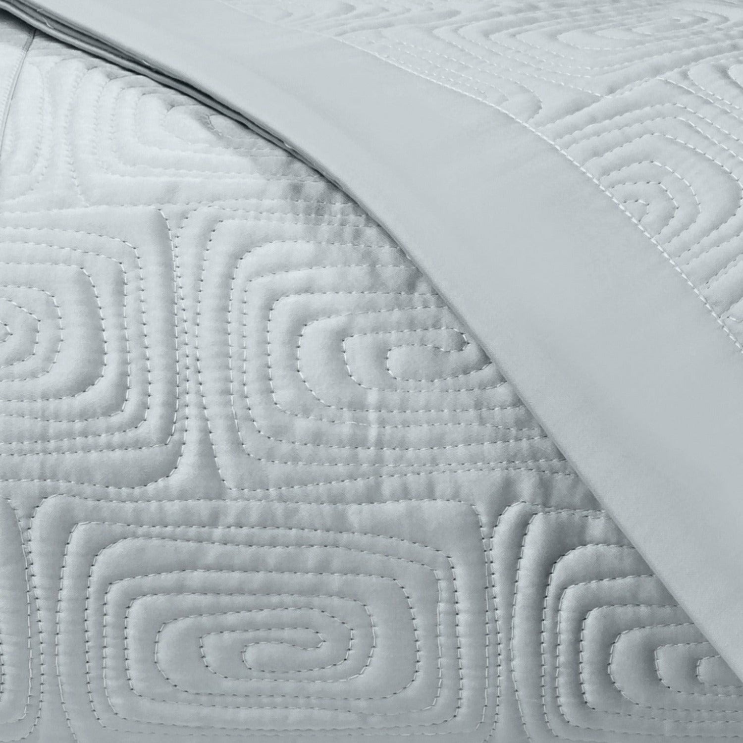 Home Treasures Maze Quilted Bedding Blue/Gray Fine Linens