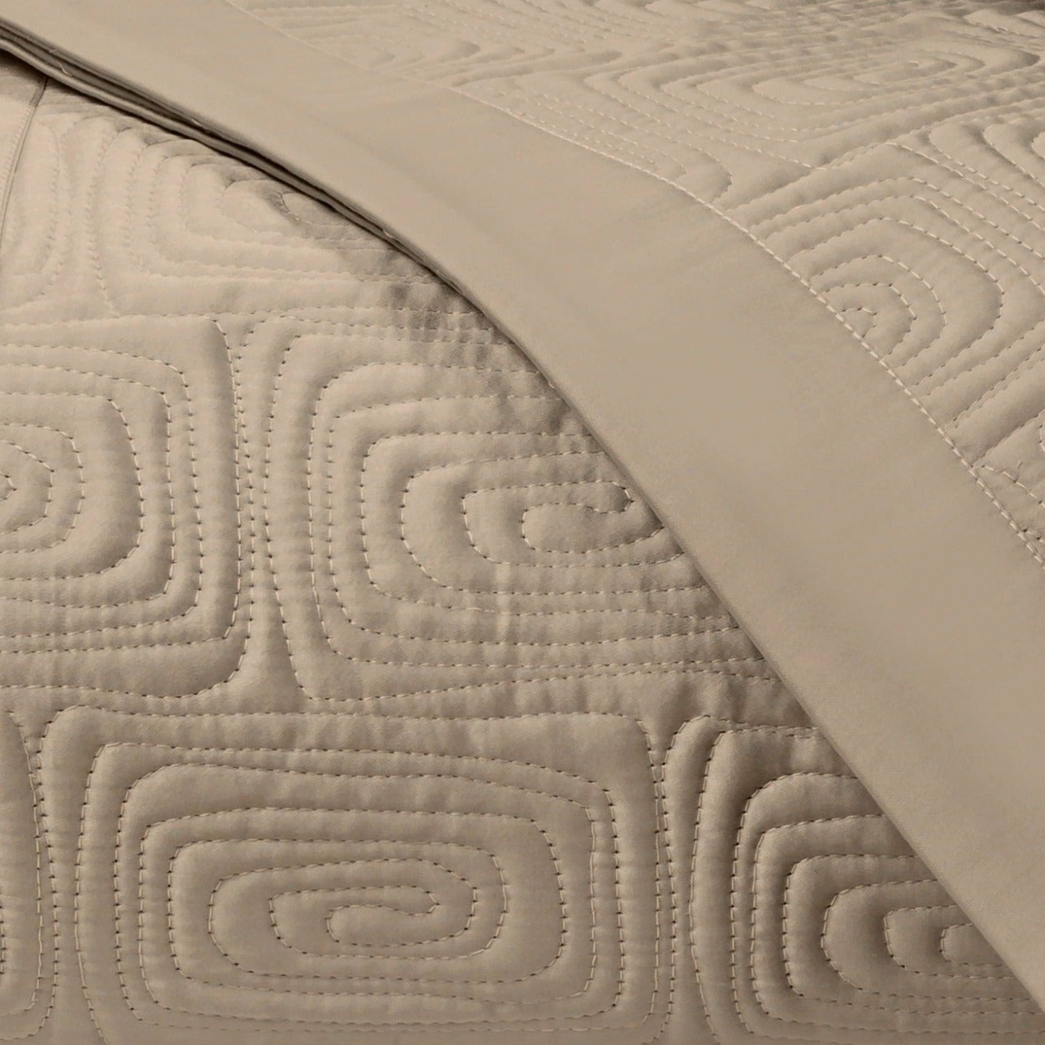 Home Treasures Maze Quilted Bedding Candlelight Fine Linens