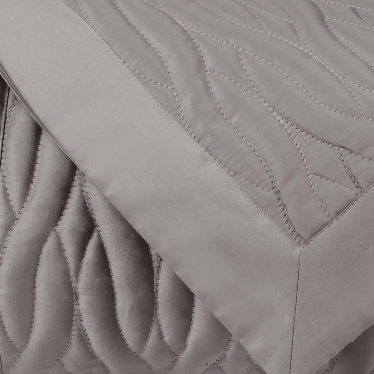 Home Treasures Napa Quilted Bedding Chrome Fine Linens