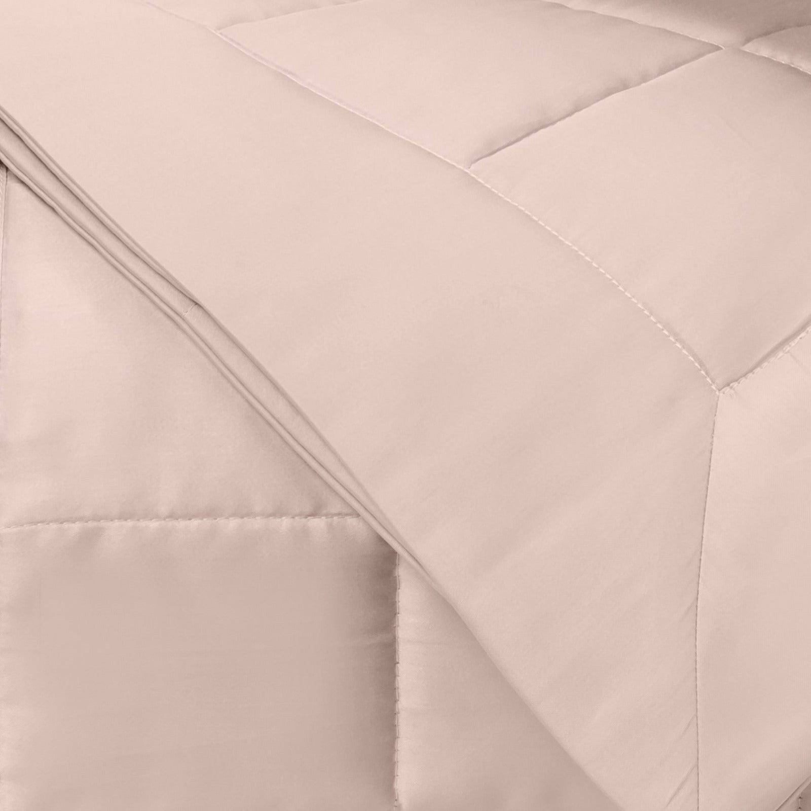 Home Treasures Plateau Quilted Bedding Light Pink Fine Linens