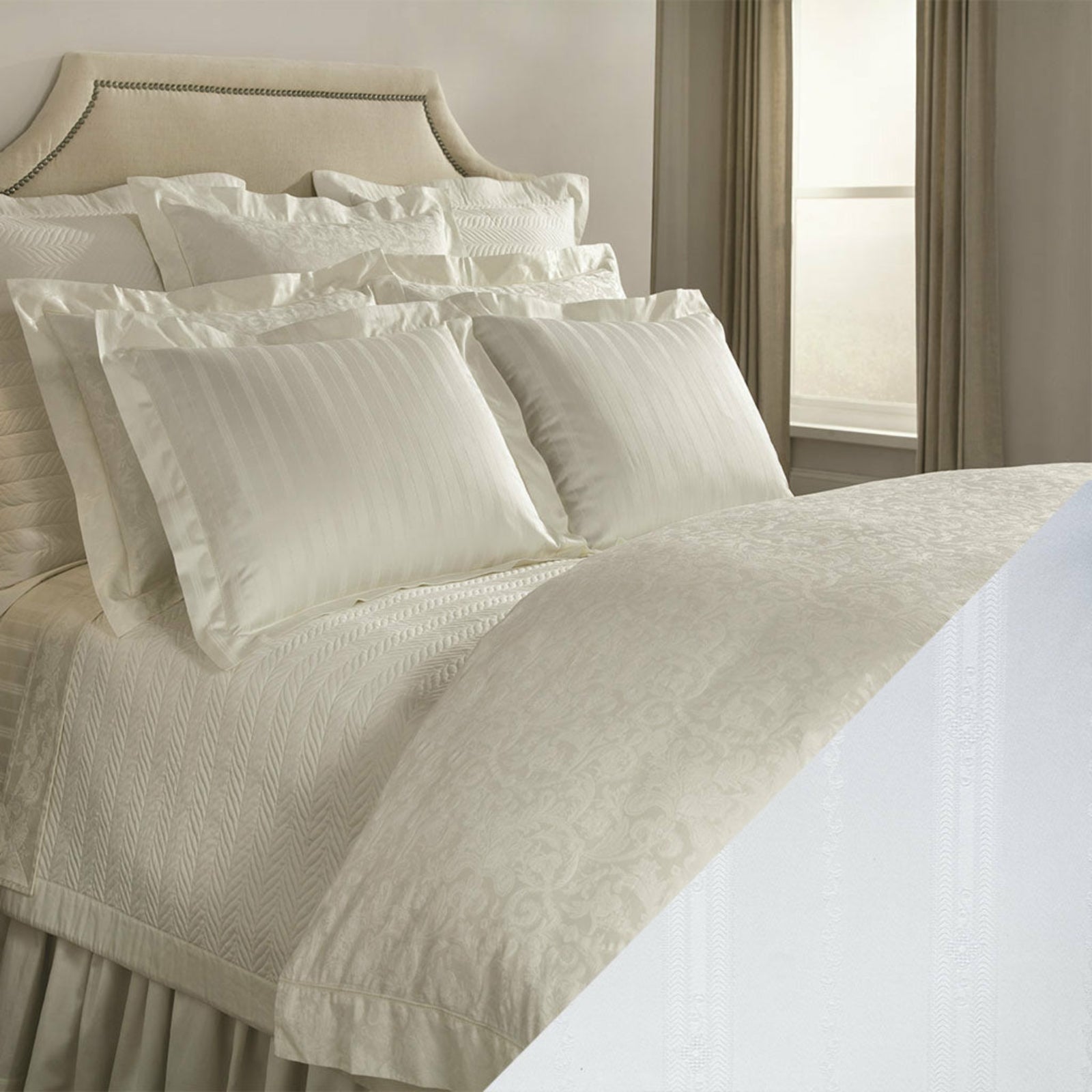 Home Treasures Plush 1000TC Stripe Bedding White Fine Linens