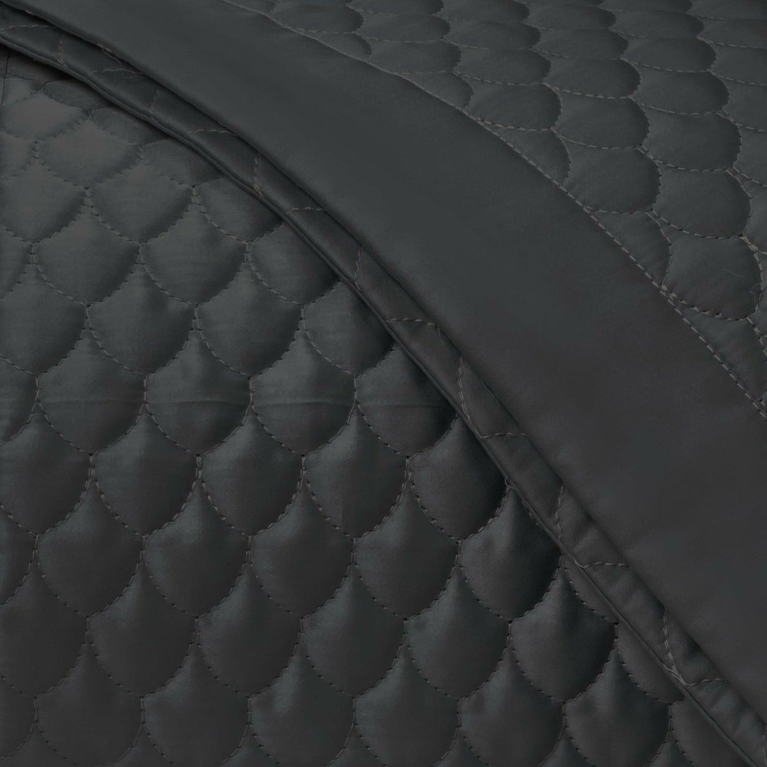 Home Treasures Raindrop Quilted Bedding Black Fine Linens